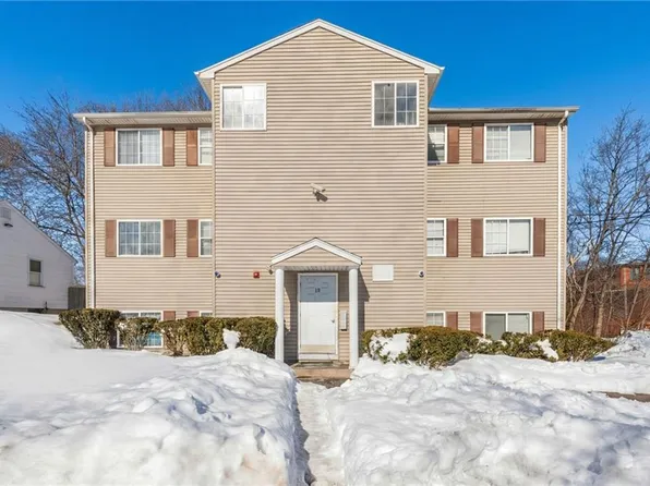 18 Joseph St, Providence, RI 02904