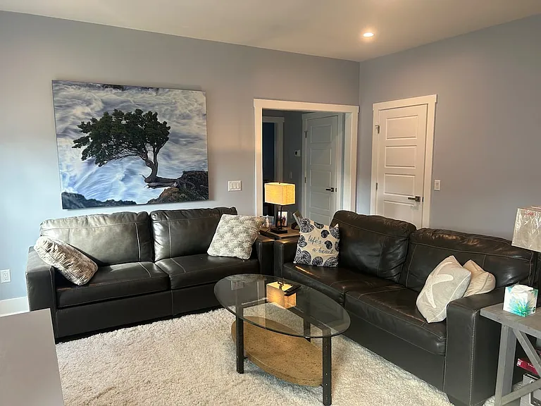 102 Magnolia St — Photo 3