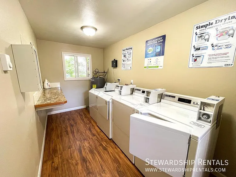 500 Monroe St #4 — Photo 11