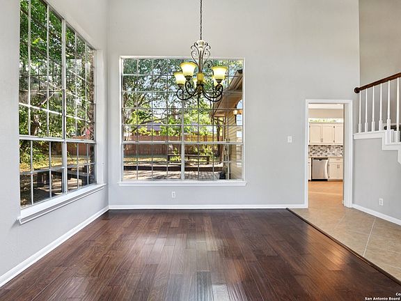 4th image of 5130 Pine Lake Dr