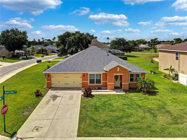 18330 Beauty Berry CT, LEHIGH ACRES, FL 33972
