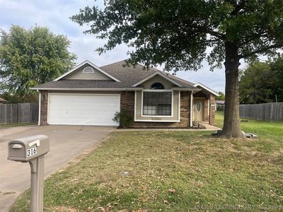316 Heritage Ct, Fort Gibson, OK, 74434