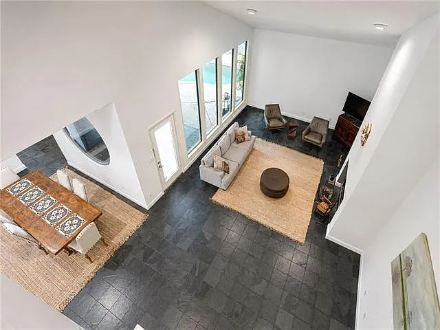 3704 Severn Ave — Photo 20