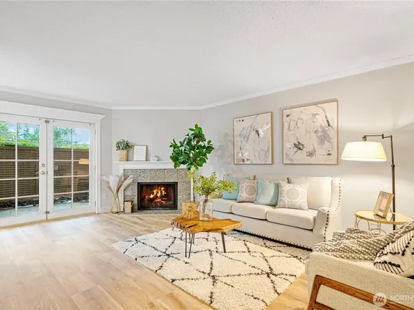 10401 NE 32nd Place #A101, Bellevue, WA 98004