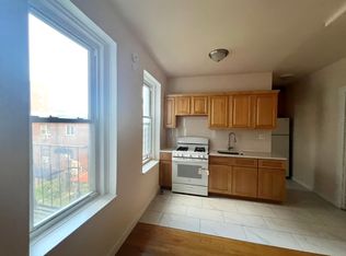3415 Parsons Blvd APT 6M, Flushing, NY 11354