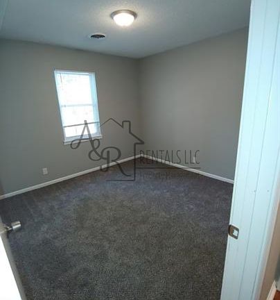 5th image of 1905 S Elm St #10958273