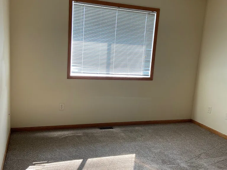 1430 Clearwater Ridge Ct — Photo 6