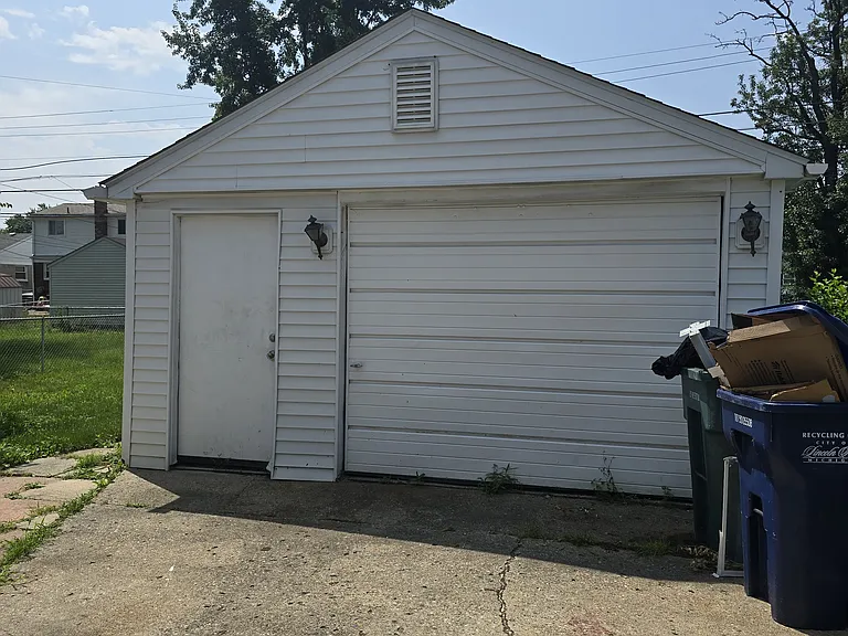 1681 New York Ave — Photo 36