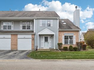 4467 Kensington Ct, Gurnee, IL 60031