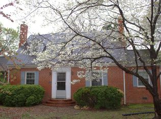 5458 Richmond Rd, Warsaw, VA 22572