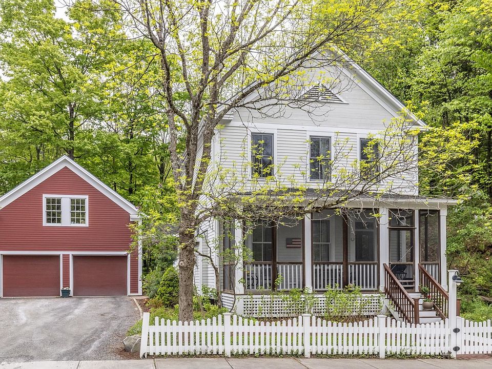 1st image of 71 Palisades Street #71