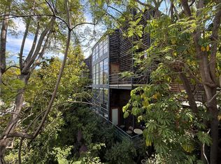 3884 Fredonia Dr APT F, Los Angeles, CA 90068