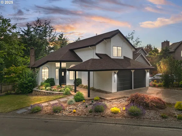 13449 Vermeer Dr, Lake Oswego, OR 97035