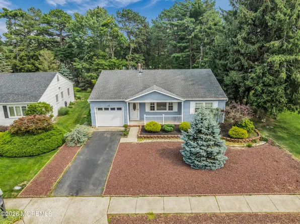 42 Sheepshead Drive, Toms River, NJ 08757