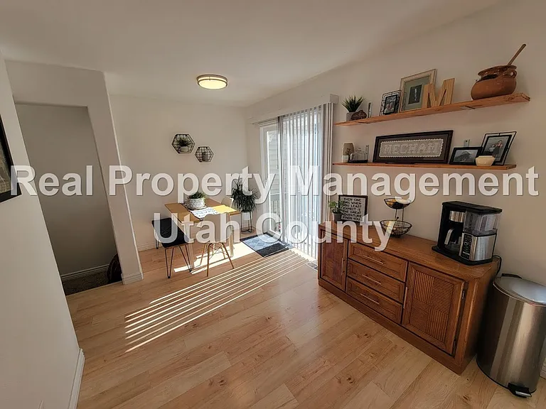 7971 N Wycliffe Way — Photo 9