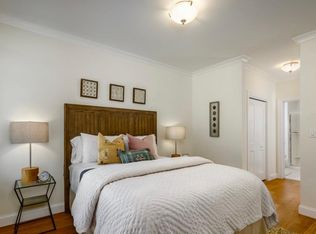 303 Russett Rd #55, Chestnut Hill, MA 02467