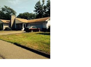 11 Reichelt Ter, Ansonia, CT 06401