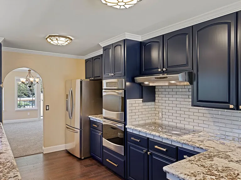 8 Shepherds Pl — Photo 6