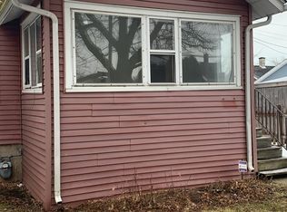 1011 N Butrick St, Waukegan, IL 60085