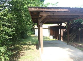 618 State Line Rd, Arkoma, OK 74901