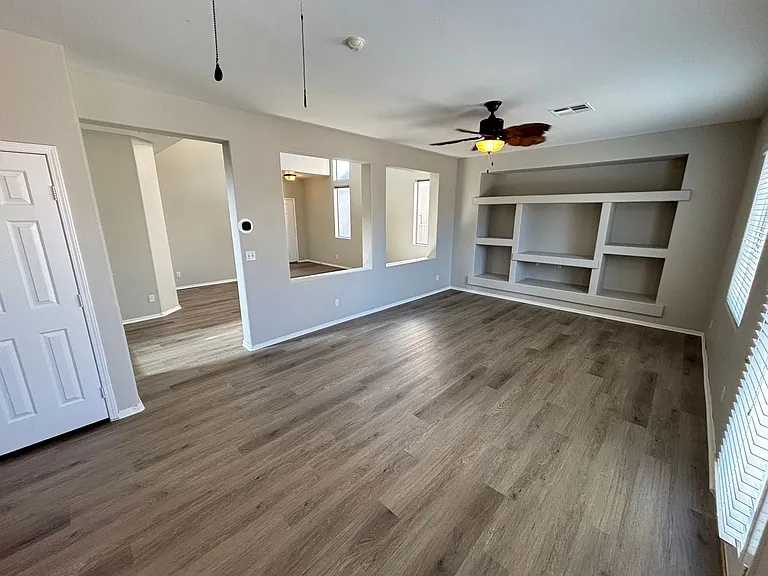 10413 Orange Port Ct — Photo 6