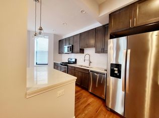 3231 W Potomac Ave #1W, Chicago, IL 60651