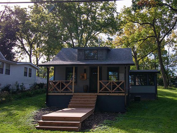 2nd image of W3673 Oakrest AVENUE