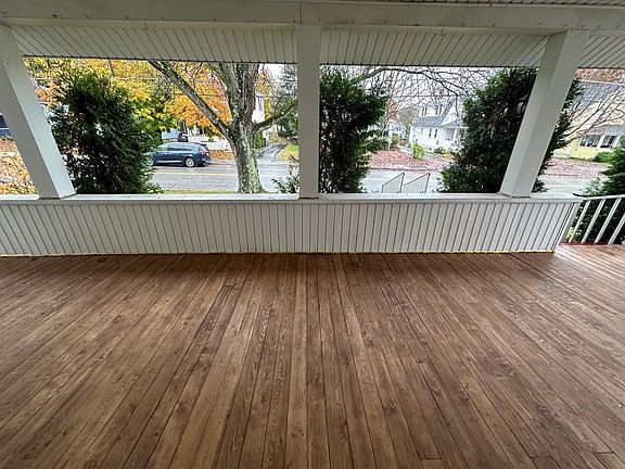 5th image of 308 Elm Street