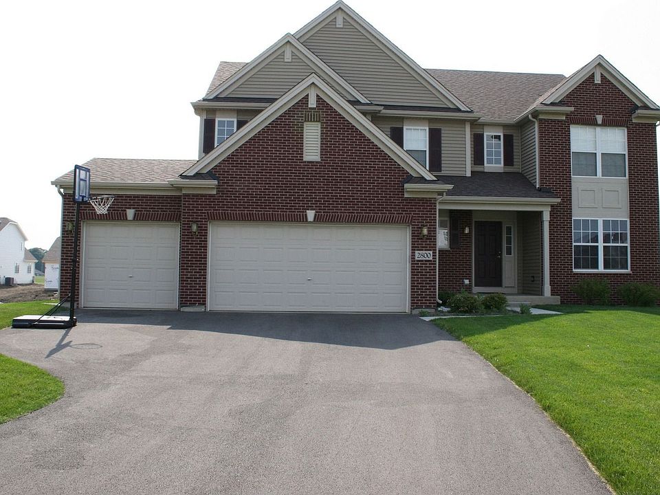 1st image of 2800 Leonard Ln