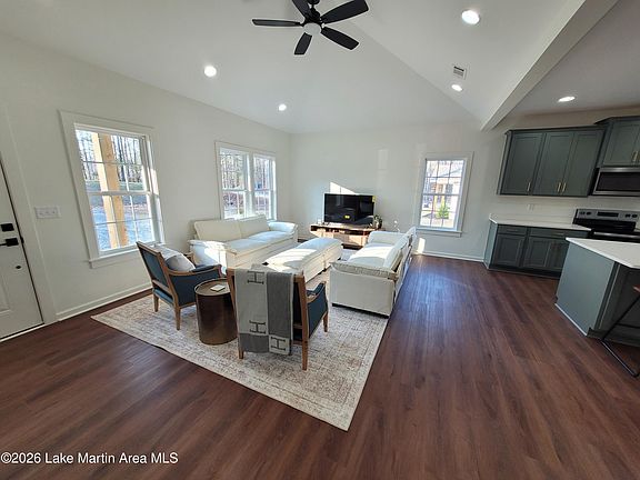 5th image of 198 McCain Rd