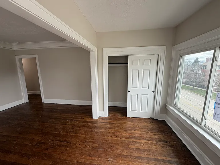 3186 Euclid Heights Blvd #4 — Photo 9