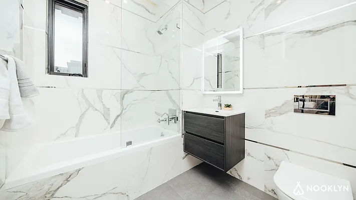 Rented by Nooklyn NYC LLC | media 106