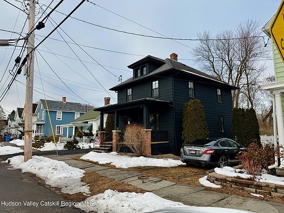 3rd image of 87 Pine Grove Avenue
