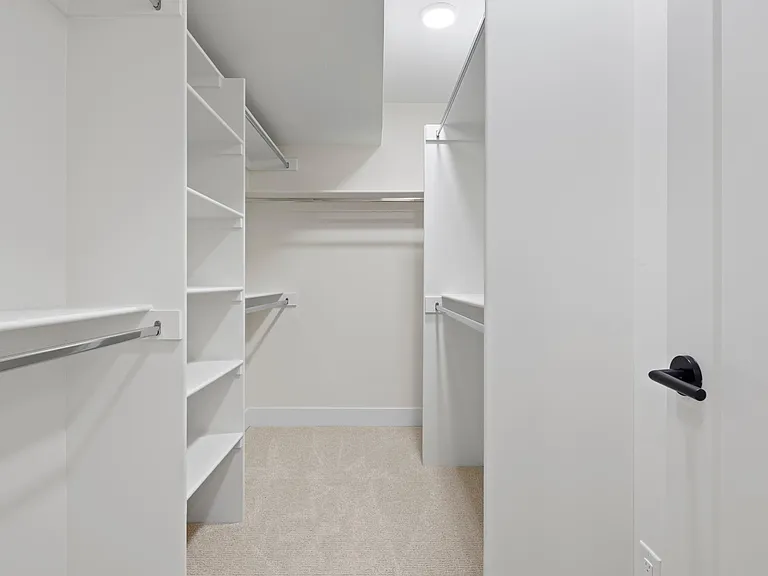 1233 Perry St #1 — Photo 15
