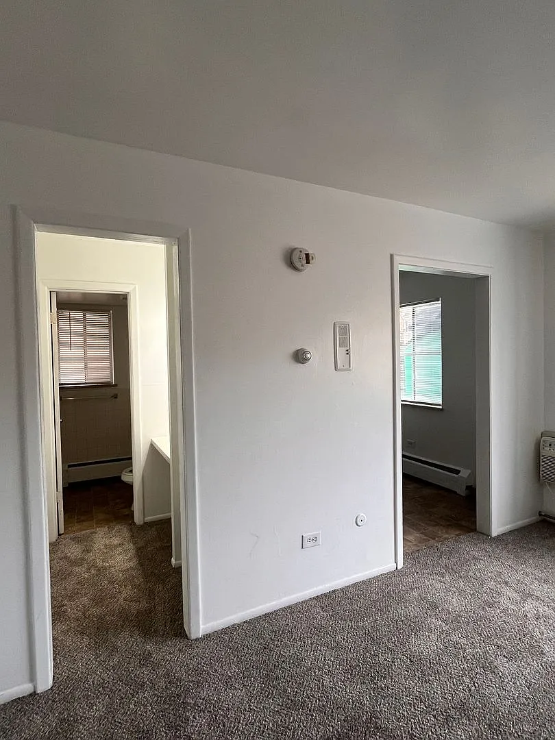Logan House — Photo 3