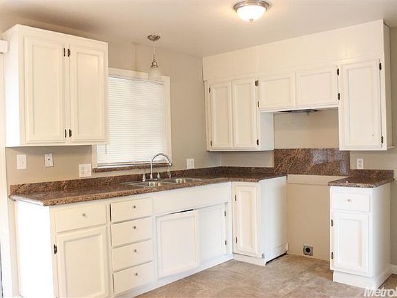 5th image of 19002 N Lockewood Ln