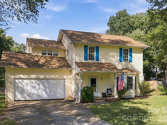 2nd image of 7519 Katherine Dr