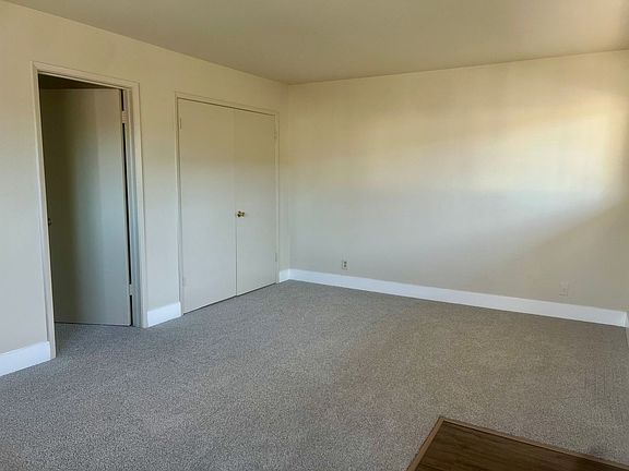 5th image of 1336 Middlefield Rd APT 6