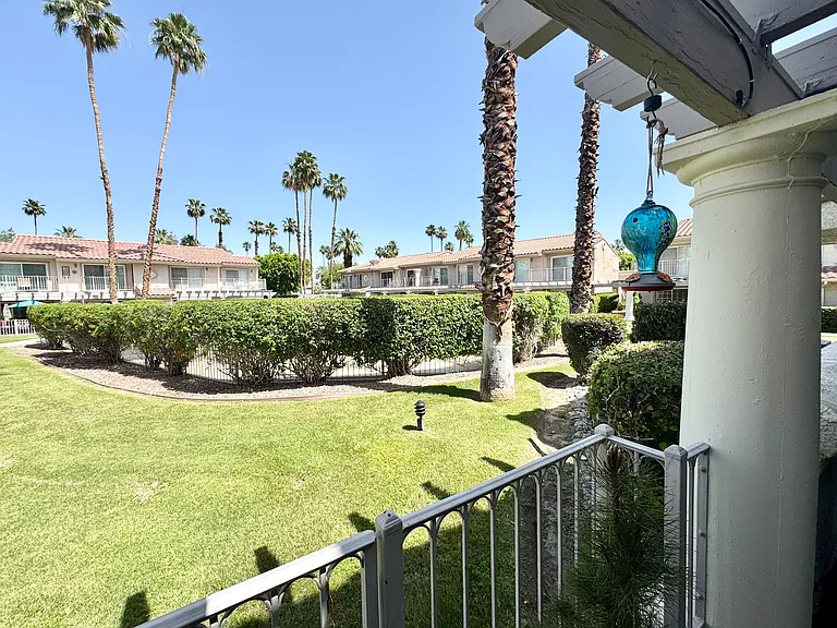 2701 E Mesquite Ave #JJ175 — Photo 36