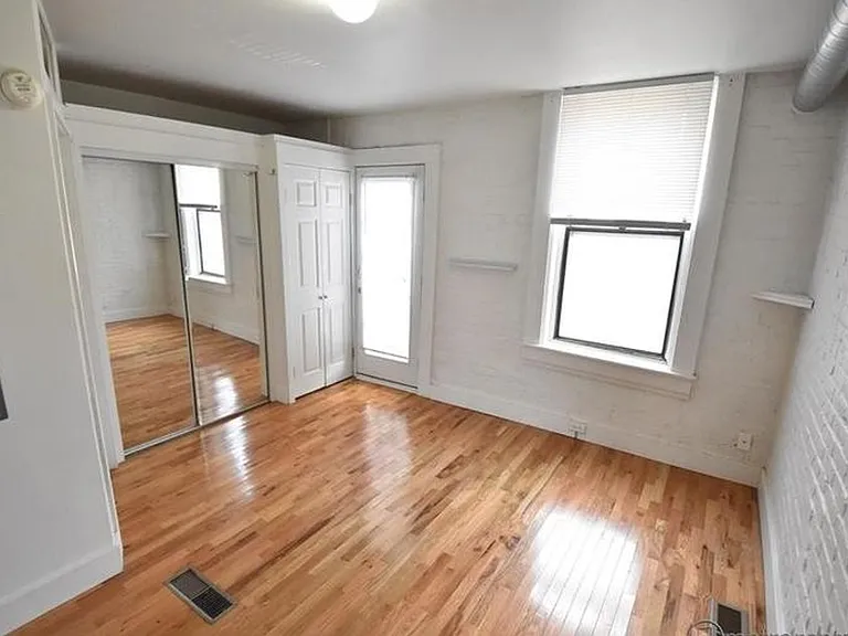 14-18 E. Beck — Photo 18