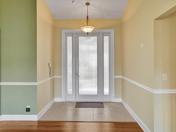 3rd image of 3825 Sabal Lakes Road