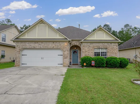 1012 Kerry Dr, Calera, AL 35040