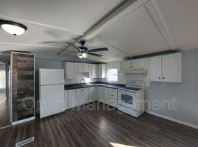 7534 W Us Highway 60