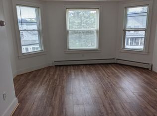 21 Jordan St, Adams, MA 01220