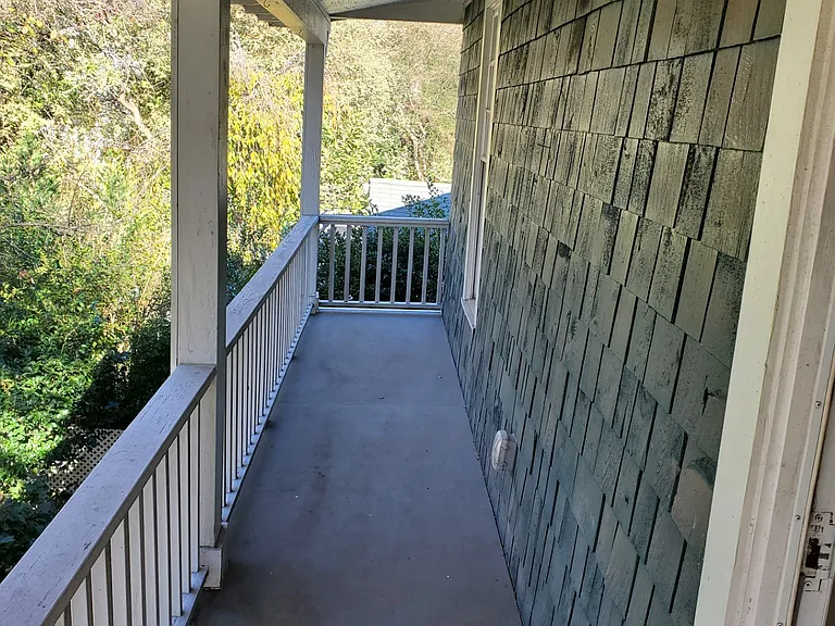 151 Florida Ave — Photo 4