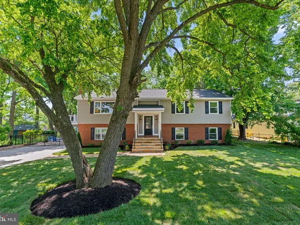 3505 Loch Haven Dr, Edgewater, MD 21037