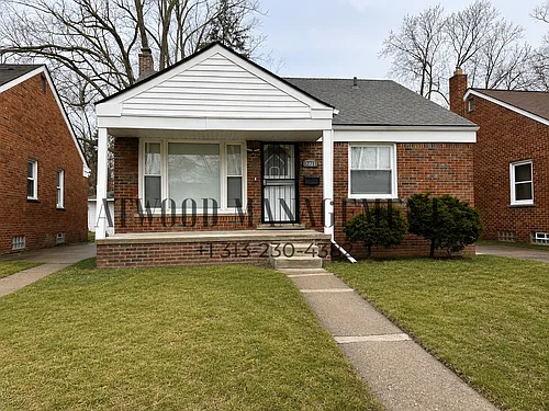 12711 Grandmont Ave Photo 1