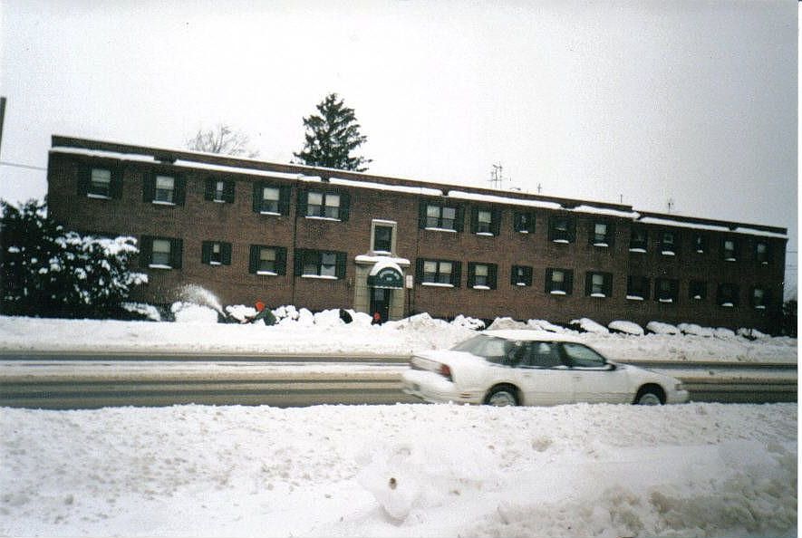 1st image of 280 E 38th St