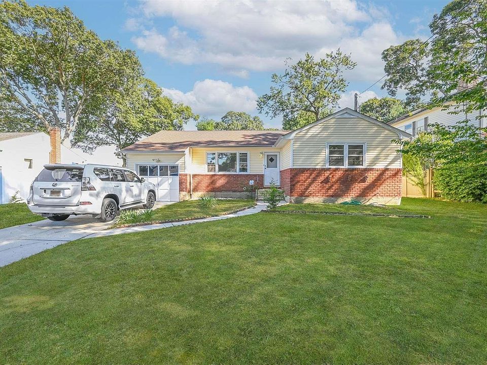 1st image of 70 Farmers Avenue