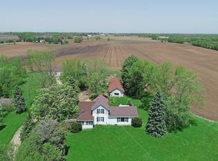 7008 Tryon Grove Rd, Richmond, IL 60071